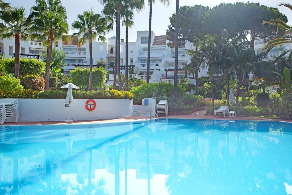 White Pearl Beach Elviria Marbella Exterior foto